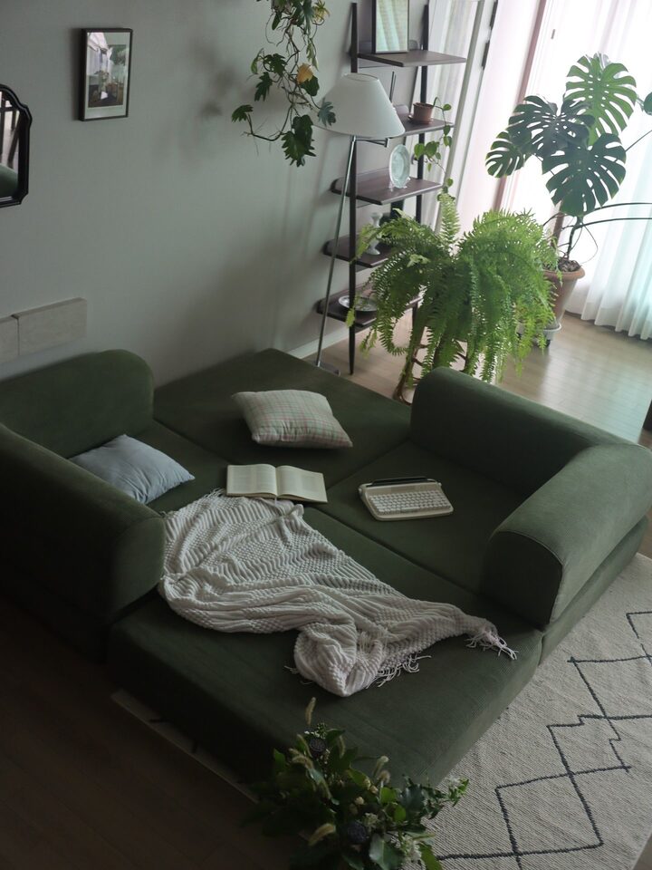 short form carousel card thumbnail