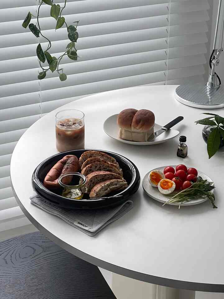 Tagged posts featuring Double Node Round Plate 1