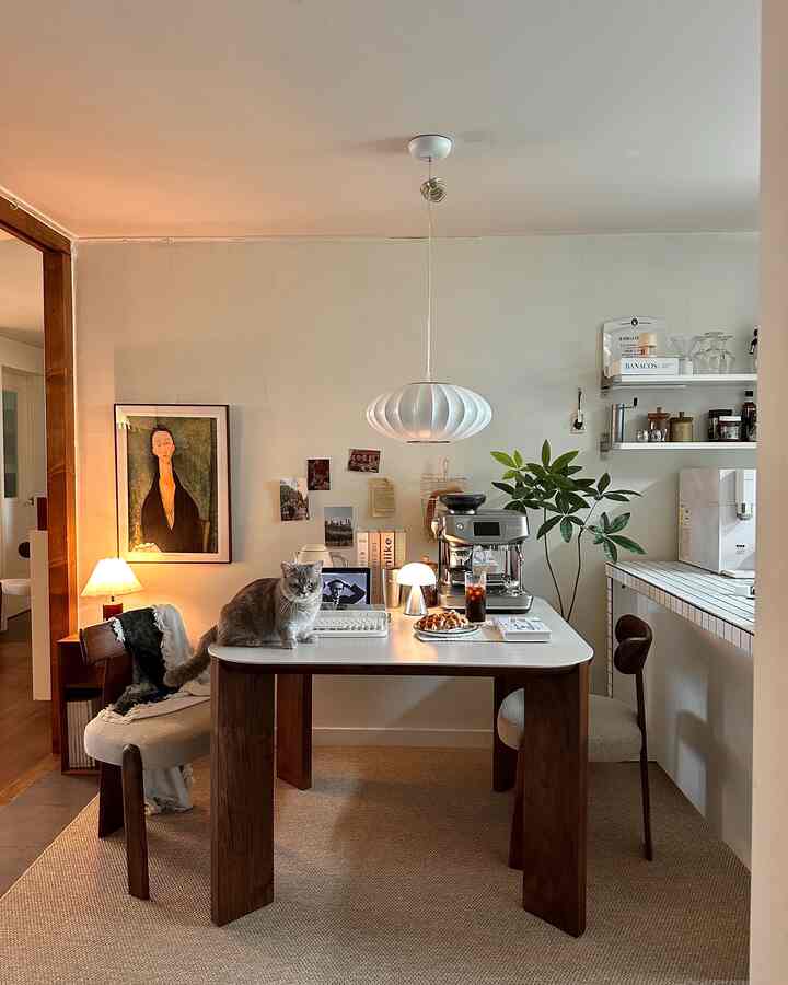 #최애브랜드인터뷰 #주방테이블추천

My favorite brand is Brick Nine's porcelain dining table and chairs.

The clean, minimalist design and luxurious feel are truly captivating.

I fell in love with its visuals the moment I first saw it.

The balanced, square proportions create a refined, uncluttered mood that's truly stunning. The vibrant texture of the walnut wood and the minimalist design add a touch of sophistication.

It's made with FAS Premium wood, the highest grade certified by the International Hardwood Association, making it sturdy and solid.

The tabletop is made with a premium Italian ceramic tile brand, ensuring durability and heat resistance.

The accompanying walnut chairs have a simple yet unique design that's incredibly appealing. The plush fabric and comfortable seating are also incredibly comfortable!

This porcelain dining table will brighten up our dining room!
More than anything, it's just so incredibly pretty.

#BrickNine #식탁 #브릭나인식탁 #포세린식탁 #세라믹식탁 #주방테이블 #테이블 #테이블추천 #식탁추천 #다이닝룸테이블 #식탁의자
#Daily Life #리뷰 #예쁜템 #아파트인테리어 #맞팔 #선팔
#Vintage Interior #플랜테리어 #홈스타그램 #스페셜크리에이터 #오늘의우리집 #콘수프기록
