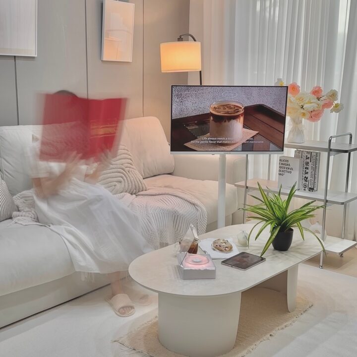 short form carousel card thumbnail