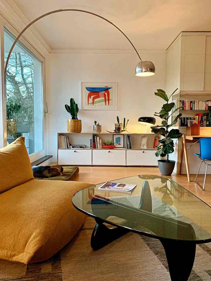 A cozy dining corner where design meets comfort. Natural textures, warm light, and pieces that make the everyday feel special 🌿✨

Credit: @stadtwaldfluss

#InteriorDesign #DiningRoomInspo #HomeDecor #MidCenturyModern  
#ScandiStyle #CozyHome #DesignLovers #ModernInterior #HomeGoals  
#WarmVibes #NaturalLiving #InteriorDecor #HomeStyling  