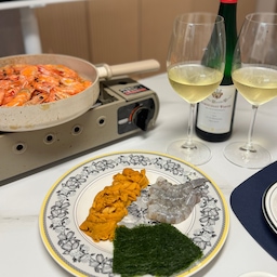 불금에는 방구석 새우 파티 ~ 🦐🥂🧡
감태에 생새우와 우니 싸먹으면 얼매나 맛있게요 😋
#저녁메뉴추천 #대하구이 #저녁뭐먹지 #신혼부부
#신혼부부인테리어 #신혼부부잘산템 #불금메뉴