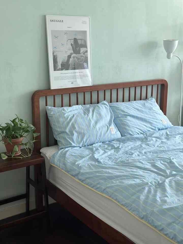 ＃一緒に住んでいる家

私の家は友達のような大娘と一緒に住んでいます。
写真はウールの娘です^^

泣き娘はお母さんとよく遊んでくれ、料理も一緒に 
カフェデートも一緒にいて、 
合う仲良しです💕

後で泣いている娘が私の家を送ります~~~😍

＃チャットルーム＃ホームスタイリング＃寝具インテリア 
＃パニコベッド＃シェルフ＃デスクテリア
＃木材家具＃布団セット＃ウォールナットインテリア 