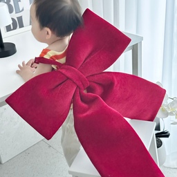 #오늘의우리집 #콘수프기록집
@flower_n_art_xmas2 
🎀HA...! 이쁘고 귀여워🎀
자리 차지가 싫어서 큰 트리를 아직 장만하지 않았는데
대형리본 하나면 크리스마스 분위기 낼 수 있쥬❣️🎀
아이들 기념일에 벽에 걸어 사진찍어줘도 깔끔할 것 같고요.
되게 가볍고, 고급진 컬러!!!
두돌아기만큼 커서 리본 하나로 분위기내기 좋겠어요🎀
#크리스마스트리대여 #플라워앤아트 #대형리본 #두돌아기아이가사는집 #크리스마스소품 #크리스마스리본 #미리크리스마스 #크리스마스준비 