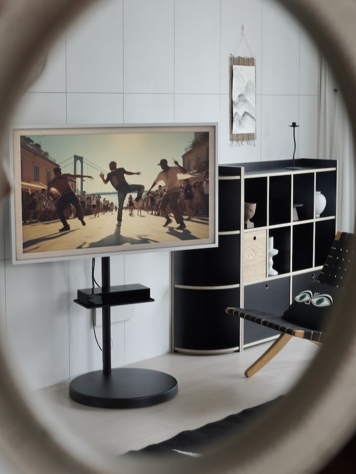 short form carousel card thumbnail