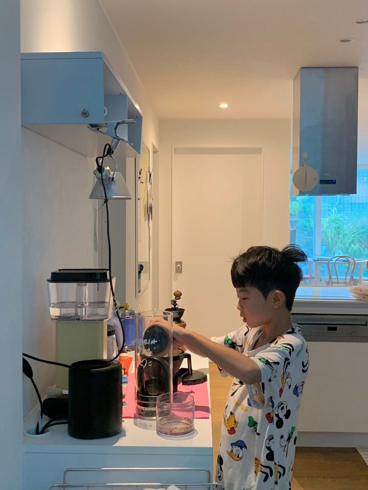 short form carousel card thumbnail