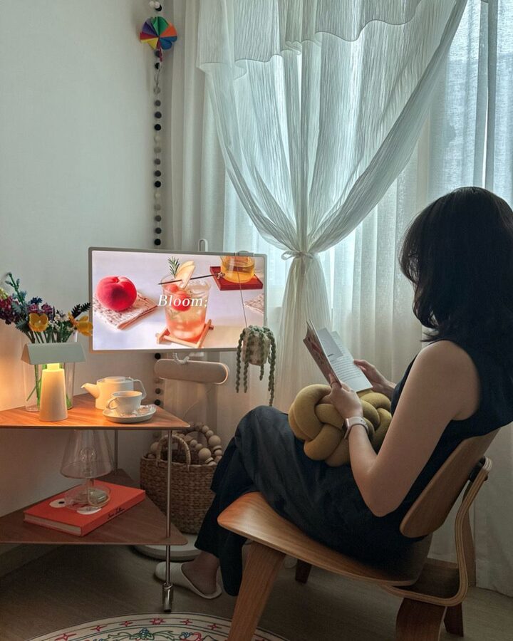 short form carousel card thumbnail