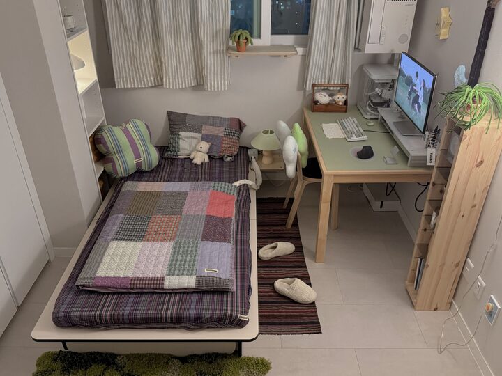 short form carousel card thumbnail