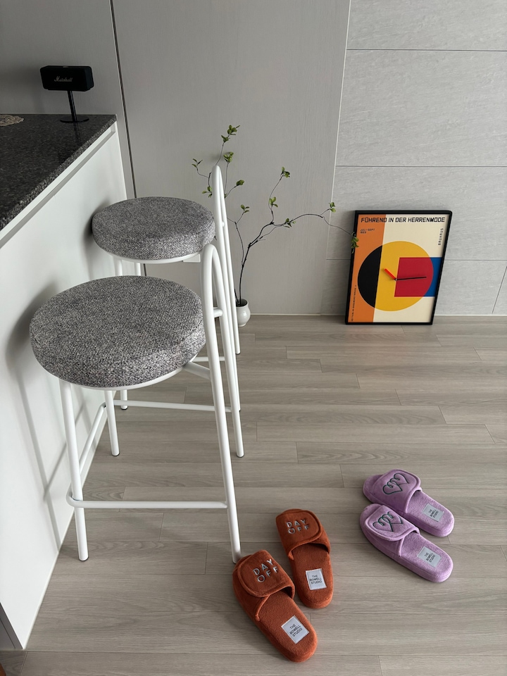 Terry Velcro Memory Foam Cloud Comfort Slippers user photo