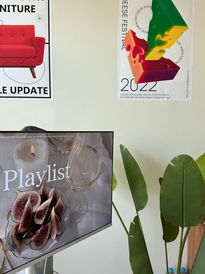 short form carousel card thumbnail