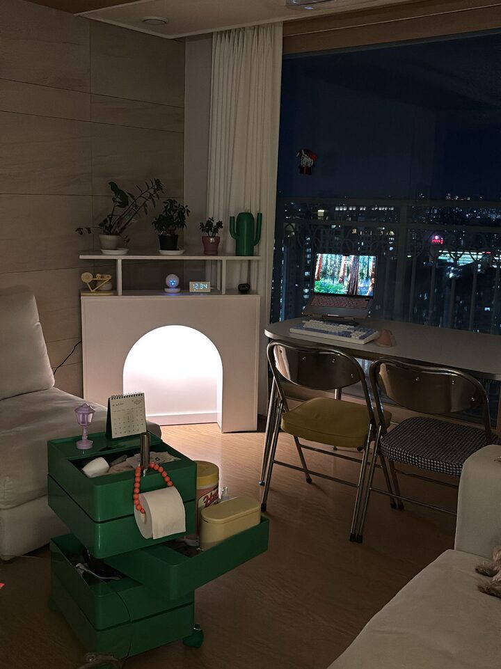 short form carousel card thumbnail