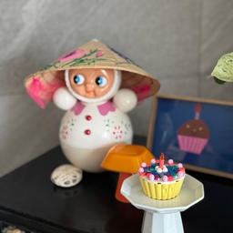 #집집마다레고데코
‘공간에 포인트가 되는 아이코닉한 레고!‘
세상에 하나 뿐인 오브제를 만들 수 있는 방법,
🧁레고 도트 컵케익 파티 키트 41926👩🏻‍🍳
아이 생일 때 주문했던 케이크를 모티브로해서
만들어 본 레고 컵케이크예요
작지만 유니크함이 독보적이라
공간에 아이코닉한 오브제로 포인트가 되준답니다. 
일반 레고와는 또 다른 재미와 매력을 갖고 있는
레고 도트도 만나보세요!
#레고 #레고장식 #레고인테리어 #레고도트 #레고컵케이크 
#레고도트컵케이크 #레고오브제 #lego #레고인테리어추천템
#인테리어오브제 #레고소품 #레고조립 #레고장식 #선물추천
#레고추천 #크리스마스선물추천 #어린이선물 #맞팔 #레고스타일링
#컵케이크 #오브제소품 #레고오브제 #레고로꾸민집