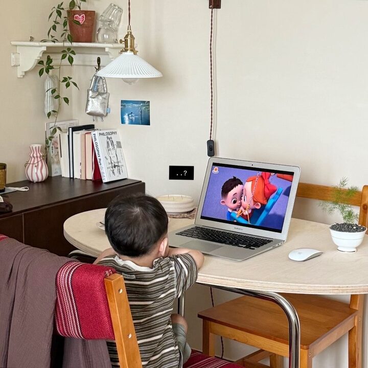 short form carousel card thumbnail