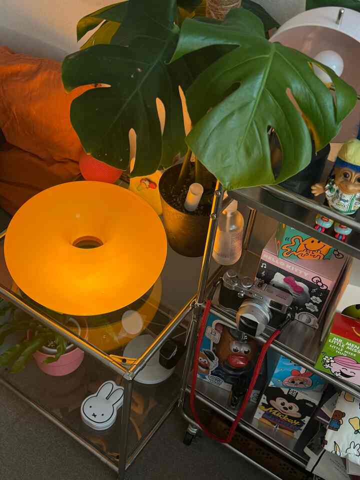 #콘수프기록집 #오늘의우리집
最近私の部屋のポイントはこのドーナツムードなどです🍩
IKEA  #작은원룸꾸미기 #도넛무드등 #무드등추천 #원룸무드등 #이케아무드등 #룸꾸미기 #자취방꾸미기 #원룸인테리어 