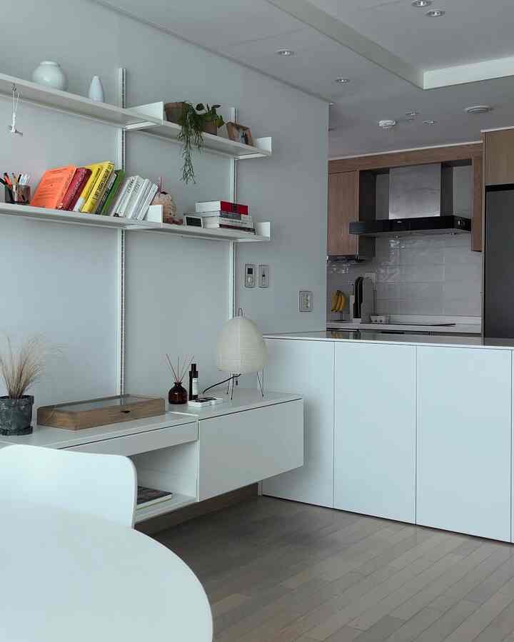 ＃コンスープ記録集＃かわいいテム最高の4 

伝統的な美しさを感じて
見れば見るほど綺麗な野口あかり照明✨

#ミニ照明おすすめ #照明インテリア #照明おすすめ #照明グルメ #照明店 #野口照明 #赤里照明 #赤里 #イサムノグチ #イサムノグチ照明 #野口 #ヴィトラ #ヴィトラ照明 #ヴィトライサムノグチ #イサムノグチアカリ #イサムノグチ #イサムノグチ＃リビングライトのおすすめ＃リビングルーム＃リビングルームの装飾＃リビングスタイル＃リビングインテリア