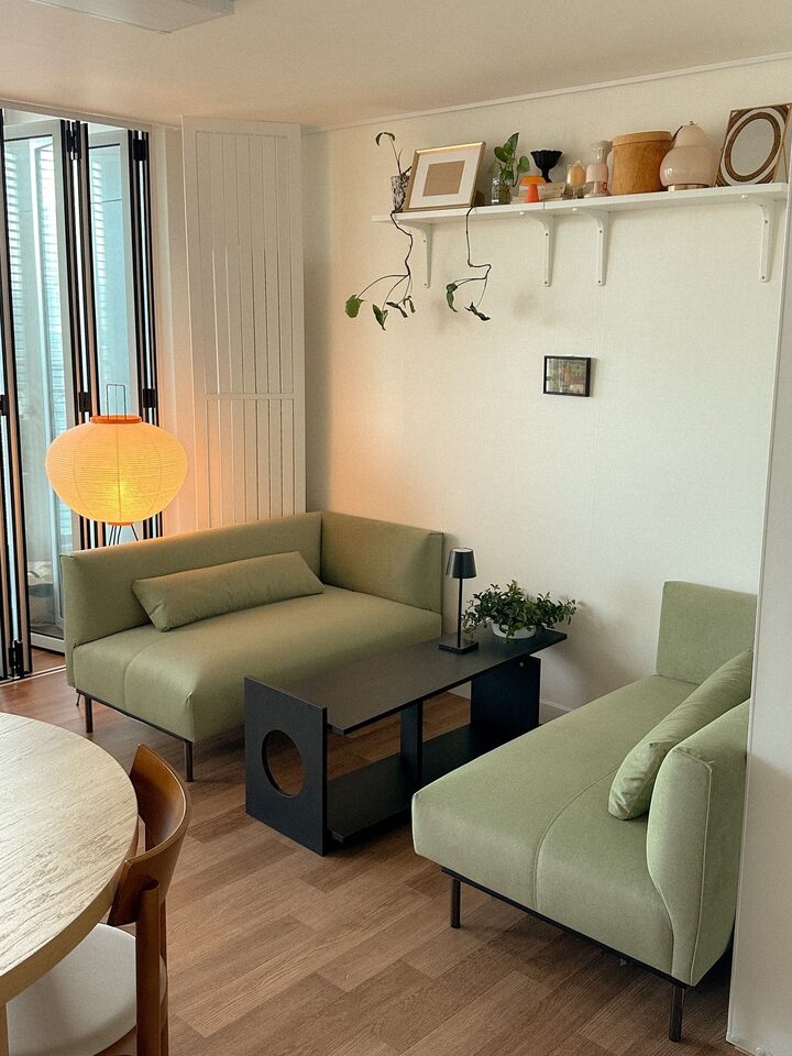 short form carousel card thumbnail