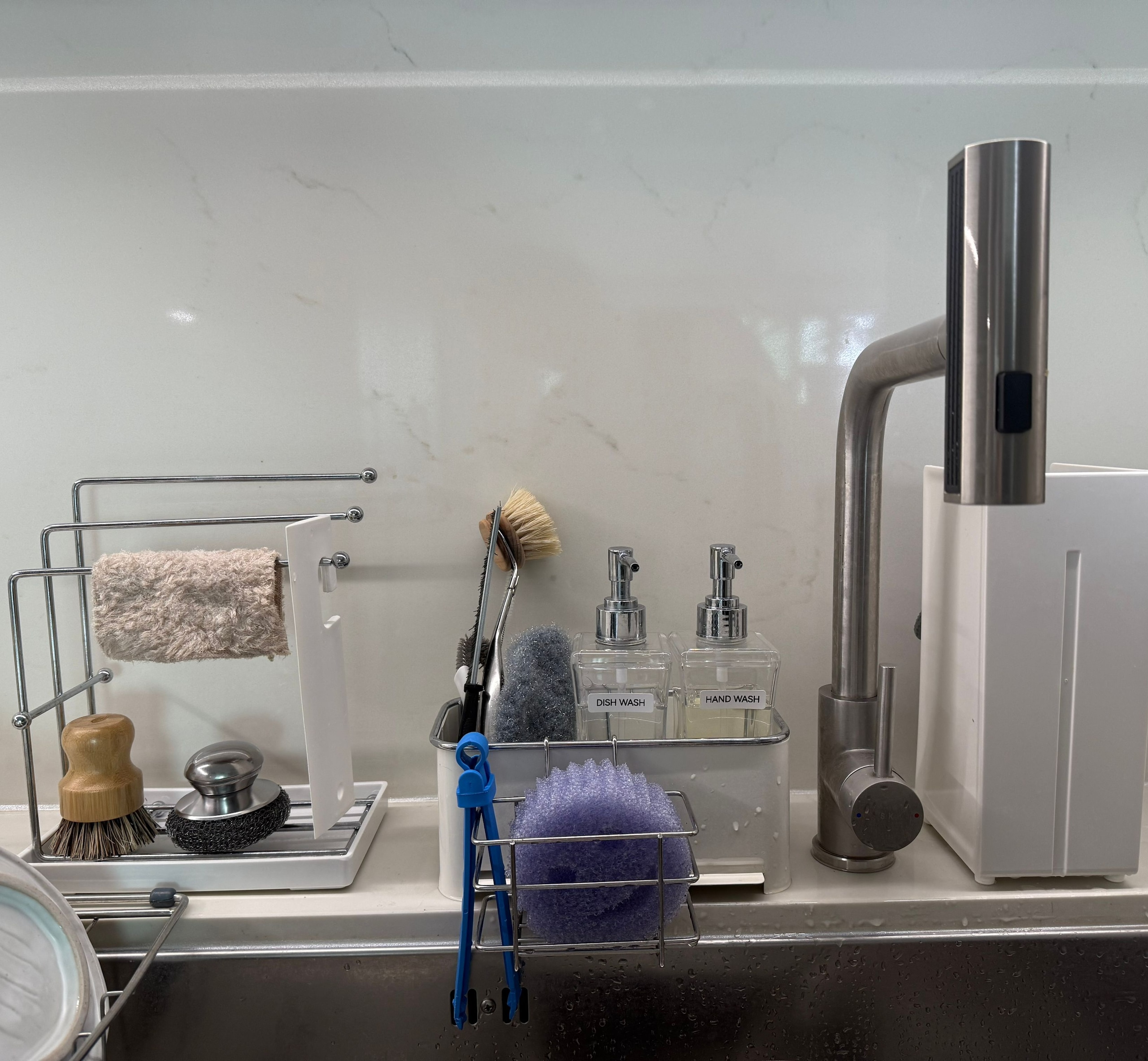 Oatley 3-Tier Modern Stand Dishcloth Rack user photo