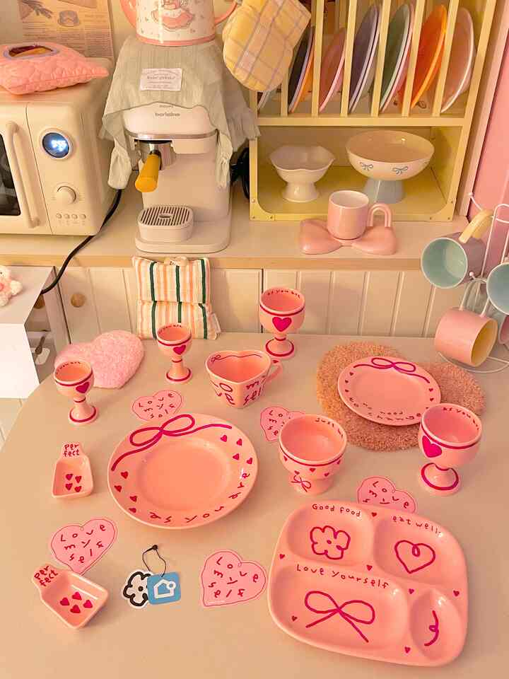 Tagged posts featuring Pink Edition Ceramic Heart Salad Plate with Dressing Cup 1