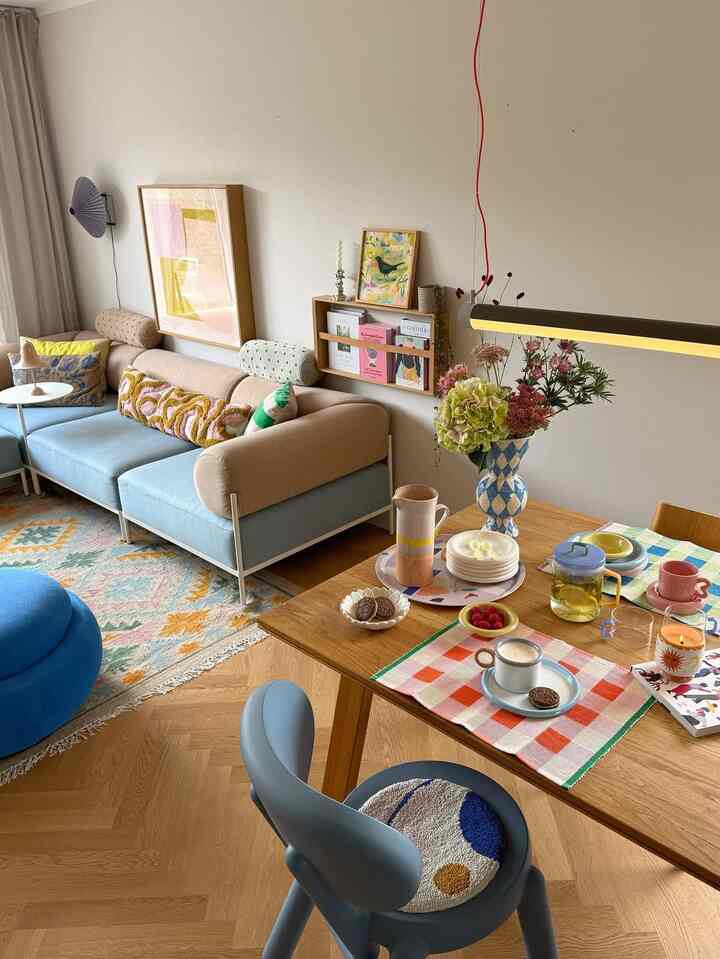 Playful pastels and cozy textures make this living space feel so inviting 💛💙
The mix of soft tones, quirky shapes, and patterned details adds just the right amount of fun.

Credit : @hej_sylwi

#ColorfulHome #PlayfulInterior #ScandiDecor