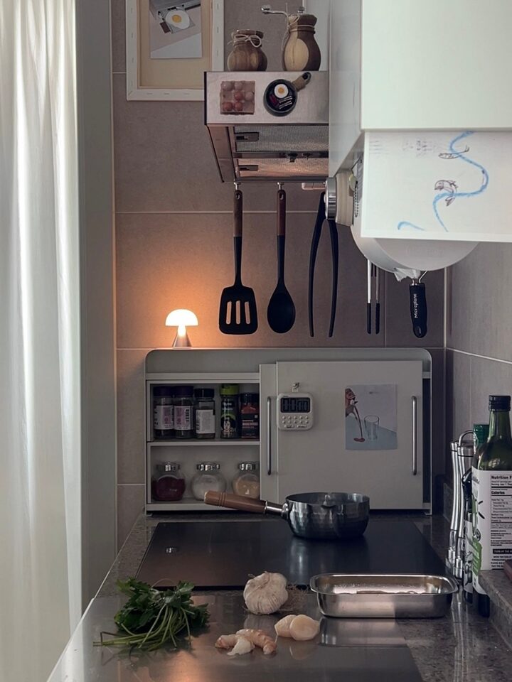 short form carousel card thumbnail