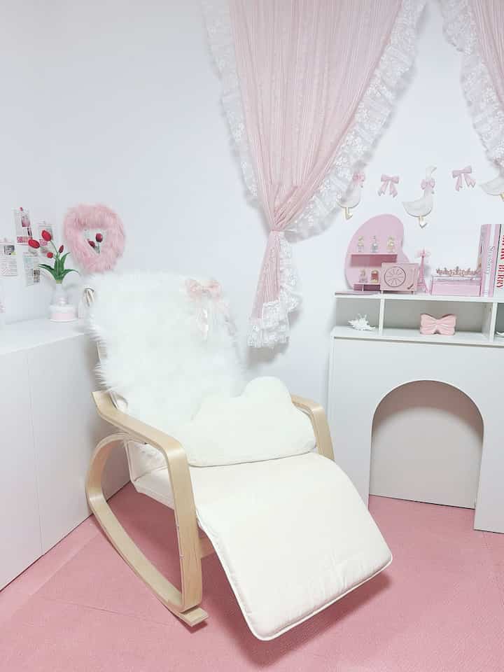 Tagged posts featuring Ankara Baby Pink Mirror 1