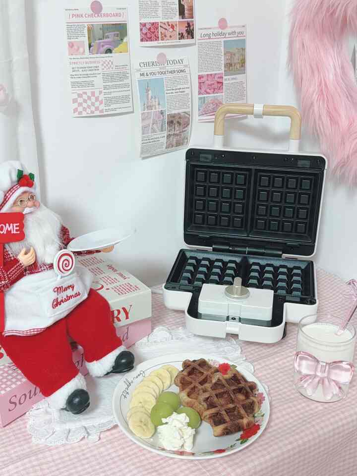 Tagged posts featuring Ankara Baby Pink Mirror 3