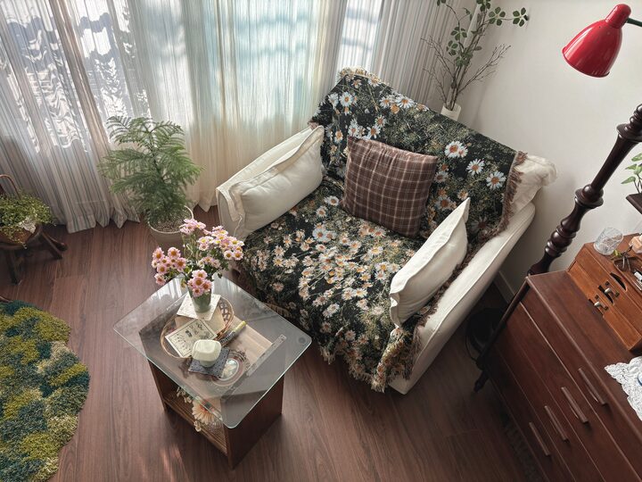 short form carousel card thumbnail