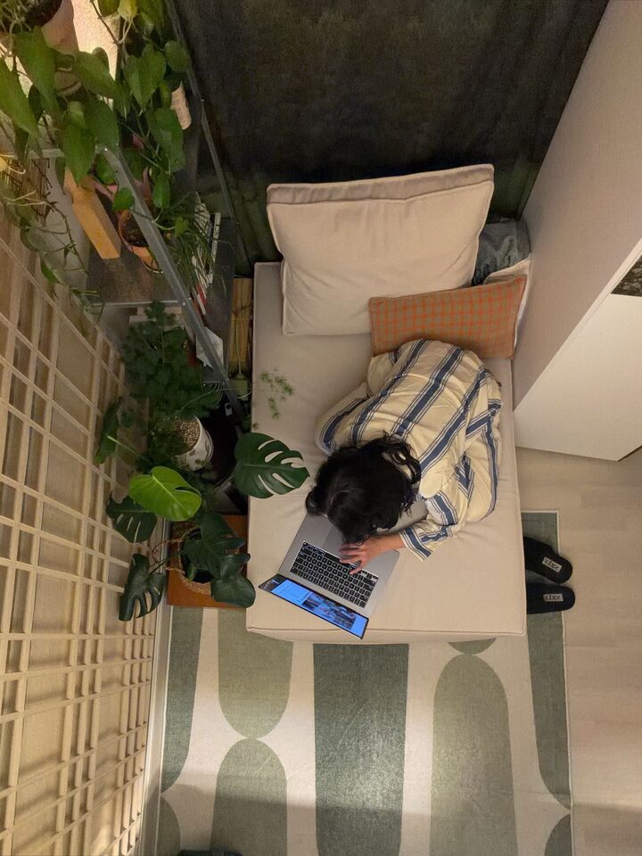 short form carousel card thumbnail