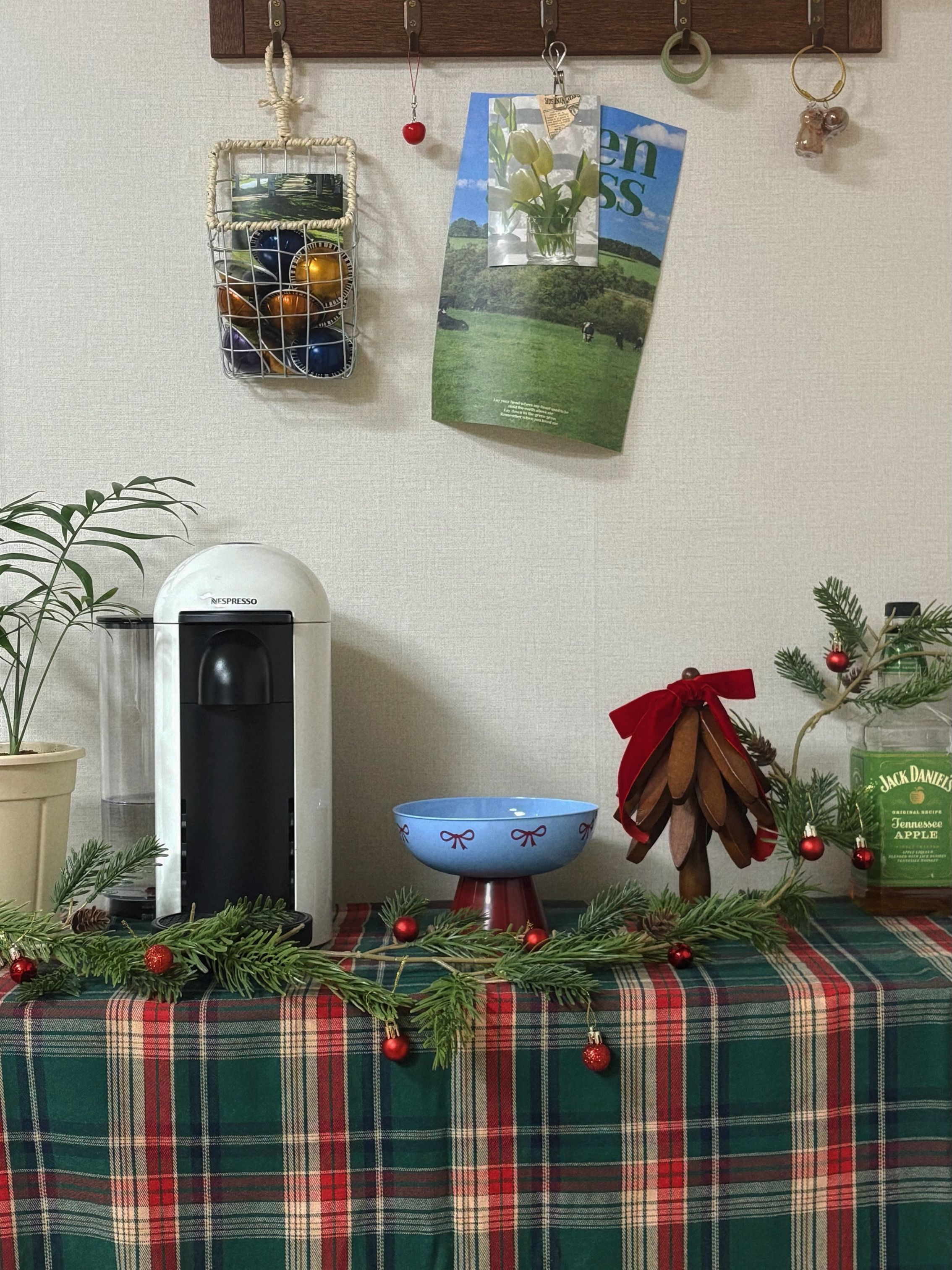 Bow Pedestal Fruit Bowl with Drain user photo