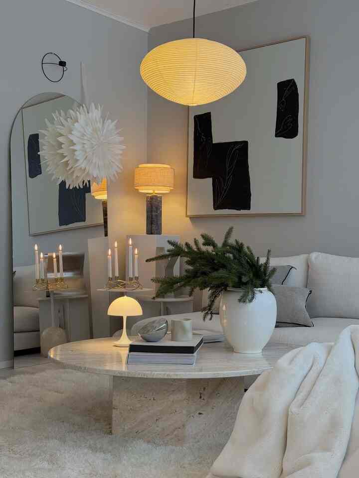 Soft lights, fresh greenery, and a cozy winter palette bring a gentle touch of Christmas into this modern living room.
A warm corner filled with calm textures and festive glow that makes the season feel extra special. 🌲🌟

Credit: @zecirshome

#HolidayHome #CozyChristmasVibes #WarmMinimalism #WinterInteriors #ModernHolidayDecor #ScandiChristmas
#CalmingSpaces #FestiveMood #NeutralHolidayHome #WinterStyling