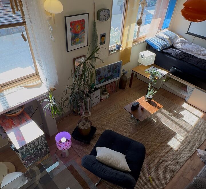 short form carousel card thumbnail