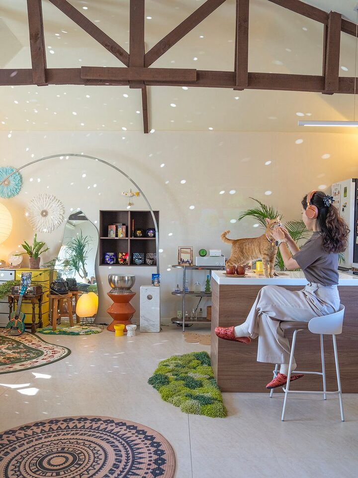 short form carousel card thumbnail