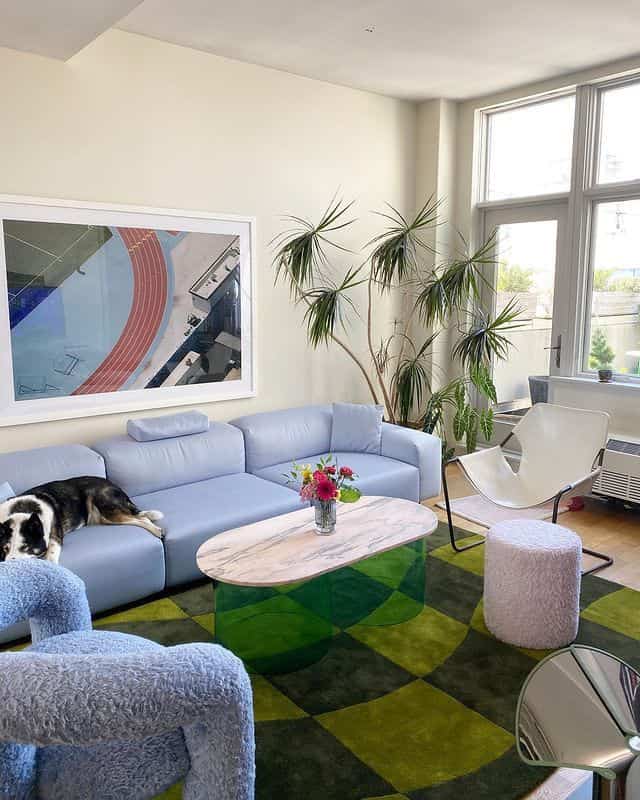 A cozy living room with an easy, summer feel. Soft light, airy textures, and calm colors that make the space feel relaxed and lived in. Perfect for slow mornings, open windows, and quiet evenings at home.
#SummerLiving #CozyHome #CozyLivingRoom #LightAndAiry #SoftNeutrals #CalmVibes #EverydayInteriors #ModernLiving #HomeInspo #RelaxedSpaces

Credit:@jennykaplan