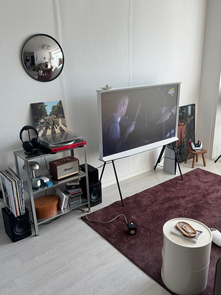 short form carousel card thumbnail