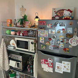 자취를 시작하면서 가장 구매한 물품이 많은존..주방👩🏻‍🍳
#연말소비정산 #투룸주방 #자취방주방 #1인가구
#주방꾸미기 #주방정리 #에어프라이어 #선팔맞팔 