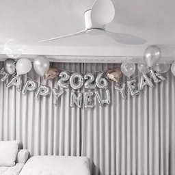 #happynewyear
#2026년
#복많이받으세요
2024년도사진 숫자만 바꿔서 재활용하기🩶🩶🩶
2026년도 오늘의집과 함께 예쁜집 꾸며보아요~~🖤
모노톤 인테리어 애정하는 새럼의 오늘의 한컷🖤
#오늘의집 #화이트인테리어 #모노톤인테리어🩶
#미드센츄리 #쇠테리어 #향테리어 #향수진열대
#홈파티 #홈카페인테리어 #홈레스토랑 #홈카페 
#스텐선반 #집에서제일바빠 #예쁜템최고야 🌸
#맞팔환영 #맞팔 #맞팔해요 #선팔하면맞팔🖤
