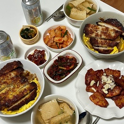 친구 초대해서 밥 먹이기 ㅎㅎ
#요리스타그램 #맛집스타그램 #맛스타그램 #마스타 #맛있다그램 #먹스타그램 #맛있어 #먹방 #취향저격 #냠냠 #instafood #foodstagram #food #맛있다 #냠냠쩝쩝 #술스타그램 #오늘뭐먹지 #야식 #간식 #간식그램 #간식스타그램 #꿀맛 #존맛 #존맛탱 #핵존맛 #쿡스타그램 #푸드스타그램 #온더테이블