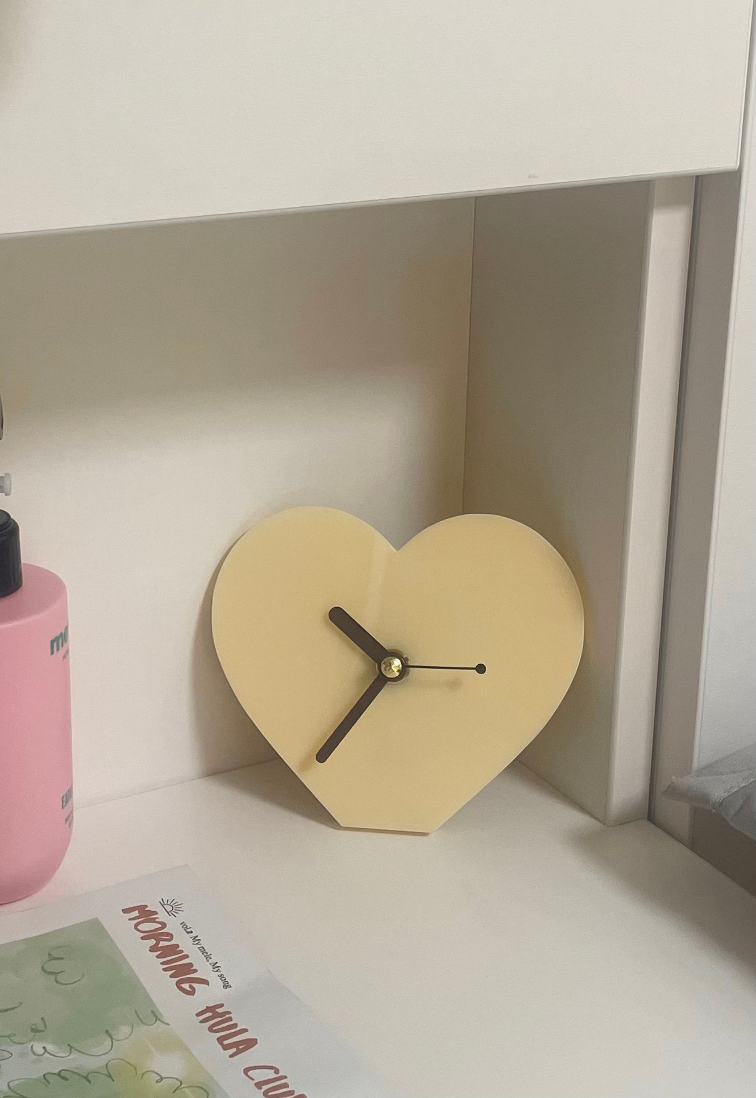 DECORANDMORE ハート アクリル 置き時計［3色］ リッパー商品を除く