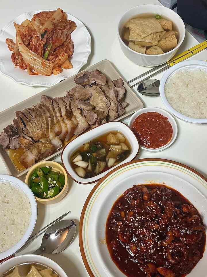育ては前足が最高！

＃料理スターグラム＃フードスターグラム＃オンテーブル