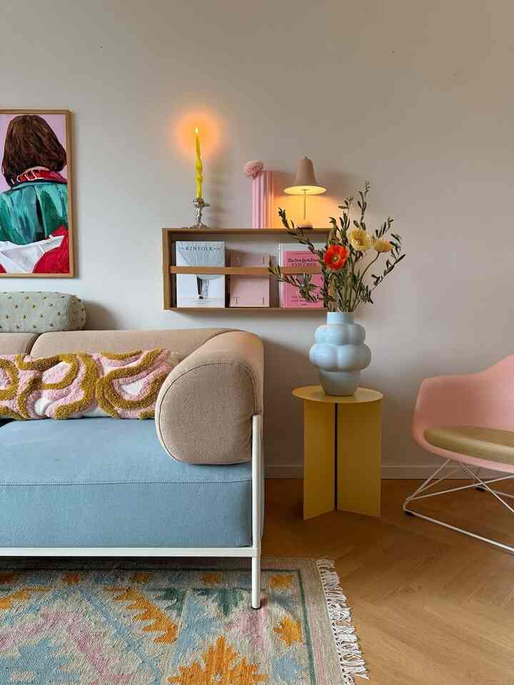 Soft pastels, warm candlelight, and fresh blooms in the mix 🌼🕯️
A cozy little corner that feels calm, playful, and perfectly lived in.

Credit: @hej_sylwi

#CozyCorner #ColorfulInteriors #ScandiStyle #HomeDetails