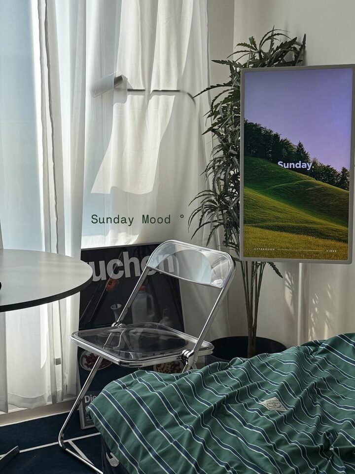 short form carousel card thumbnail