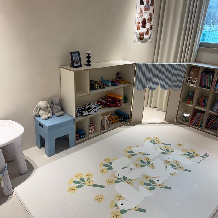 short form carousel card thumbnail