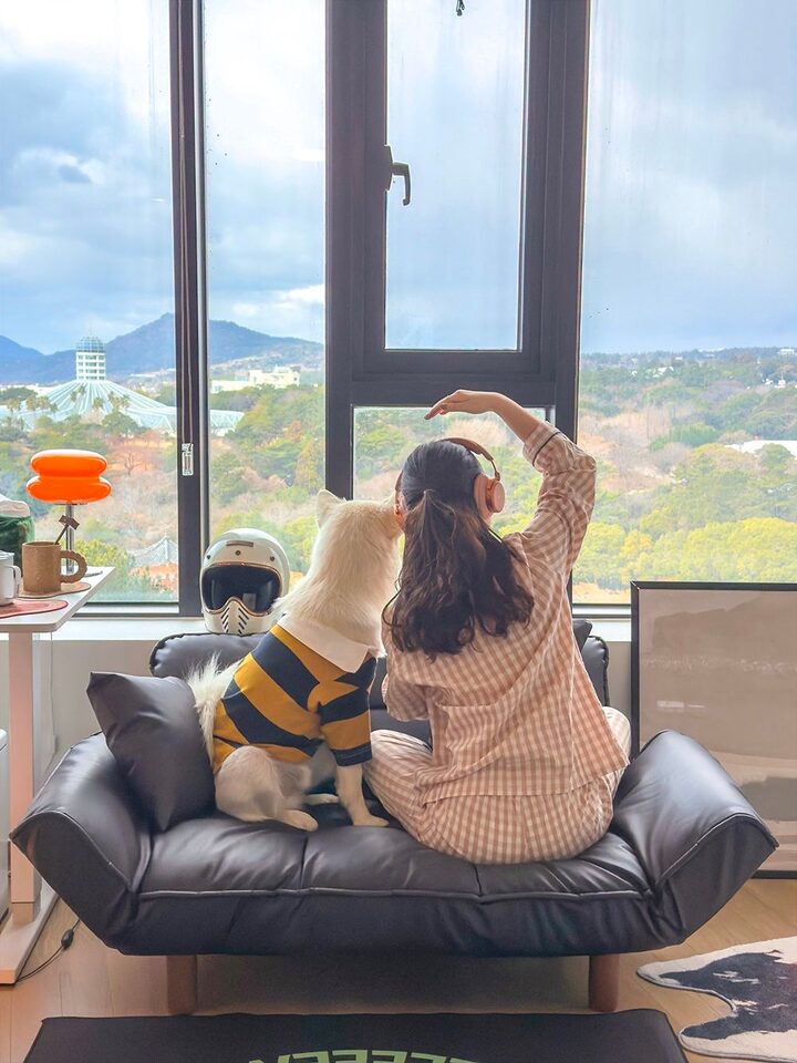 short form carousel card thumbnail