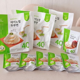 런칭 기념 특가로
60% 할인 받고 구입했던 마이노멀 두부면.
예전에 먹어봤던 다른 두부면에 비해
너무 쫄깃하고 맛있었어요!
며칠 뒤 결국 다시 재구매 했답니다 ㅎㅎ
두부면 구입하면서
좋아하는 다크 초코볼도 같이 구입했는데
공식몰에서 구입하니 금액별 사은품이 있더라고요.
땅콩버터 스틱이랑 제로젤리,
그리고 저당 카페라떼 10개입 한박스가
선물로 함께 왔어요.
뭔가 완전 득템한 느낌 :)
#콘수프기록집 #현명한소비
#사계절일기 #일상 #일상기록
#콘수프기록 #맞팔 #맞팔해요 #맞팔환영
#오늘의가든 #저당 #저당식단 #저당간식 #마이노멀
#두부면 #초콜릿 #땅콩버터 #카페라떼 #간식
#건강식단 #요즘뭐샀니 #내돈내산
#ftc10기이야기