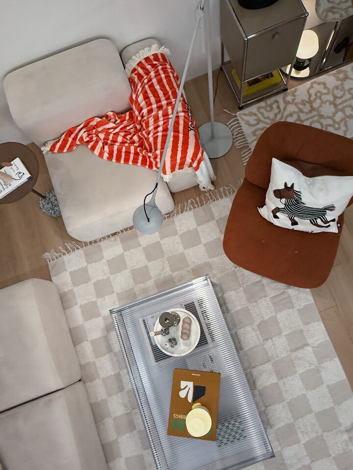 short form carousel card thumbnail