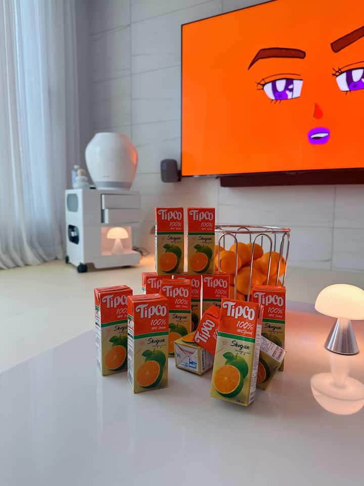 


サンコムそのもの 
チップコジュース🍊

私たちの家族全員が好きなジュースです！




#ビンスハウス
＃コンスープレコードハウス＃サリムサル
＃ティップコ＃ティップコジュース＃オレンジジュース 
＃アレッシュ＃アレッシバスケット＃レクソンミナ照明
#ボビートロリー #ビライン #b22
＃ホワイトインテリア＃リビングルーム
