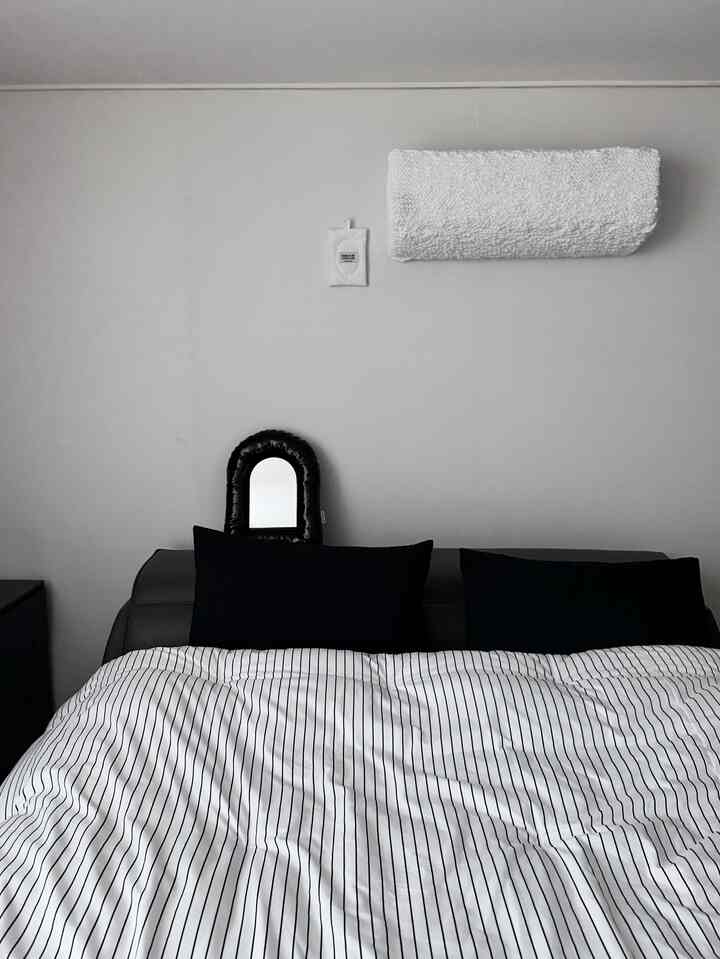 Padding arch mirror［6色］を使ったコーディネート 3