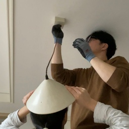#집요하게고른템 #집요한세일 #식탁등 #주방등
두달넘게 고민고민하다가 샀던 식탁등!
가격이 너무 비싸서 엄청 고민했는데 취향이 정말 너무 확고해서
다른건 눈에 안들어오더라구요.
여전히 만족하며 사용하고 있어요!