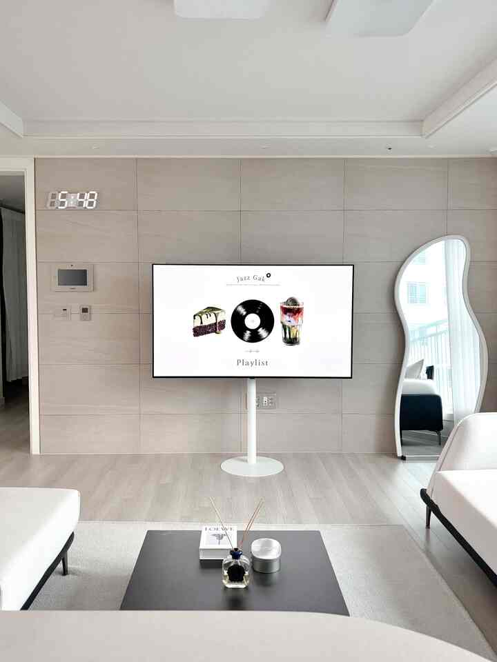 確かに今
太陽が長くなったことが目立つように見えます。

#3月また仲良く見なければなりません♥ 


＃今日の私たちの家＃コンスープレコードハウス＃リビングインテリア＃リビングデコ 