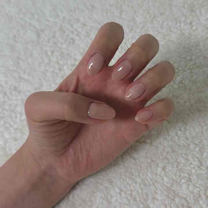 セルフネイル💅🎶

＃コンスープ記録＃ハッピーハウス＃ハッピーハウスインテリア＃ワンルームインテリア＃ワンルーム装飾＃ショップブランケット 